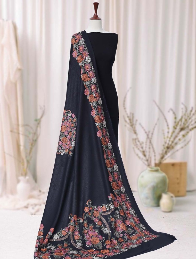 Midnight Elegance Black Motive